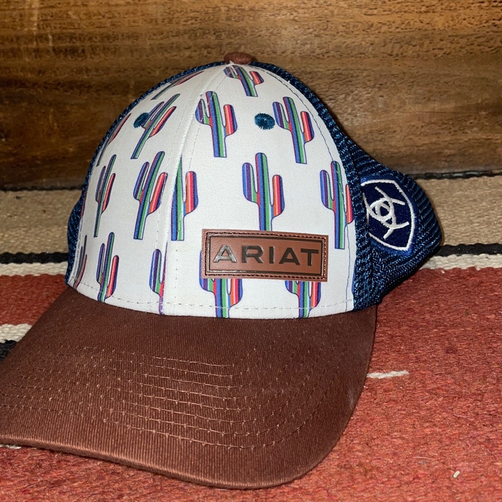 Ariat hat